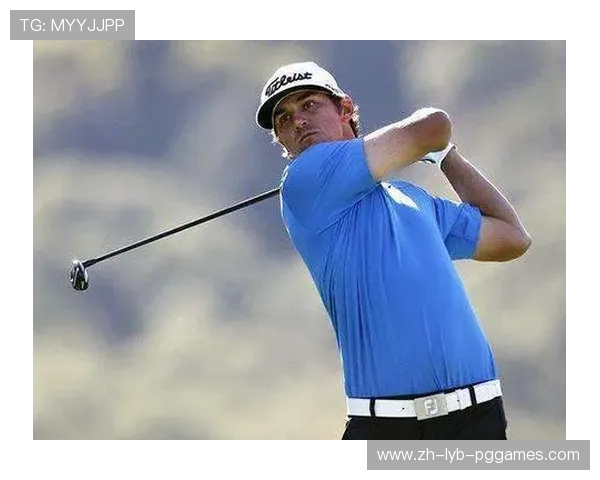 带病轰出4连鸟李昊桐大师赛次轮顽强跻身T7麦克罗伊6杆领先